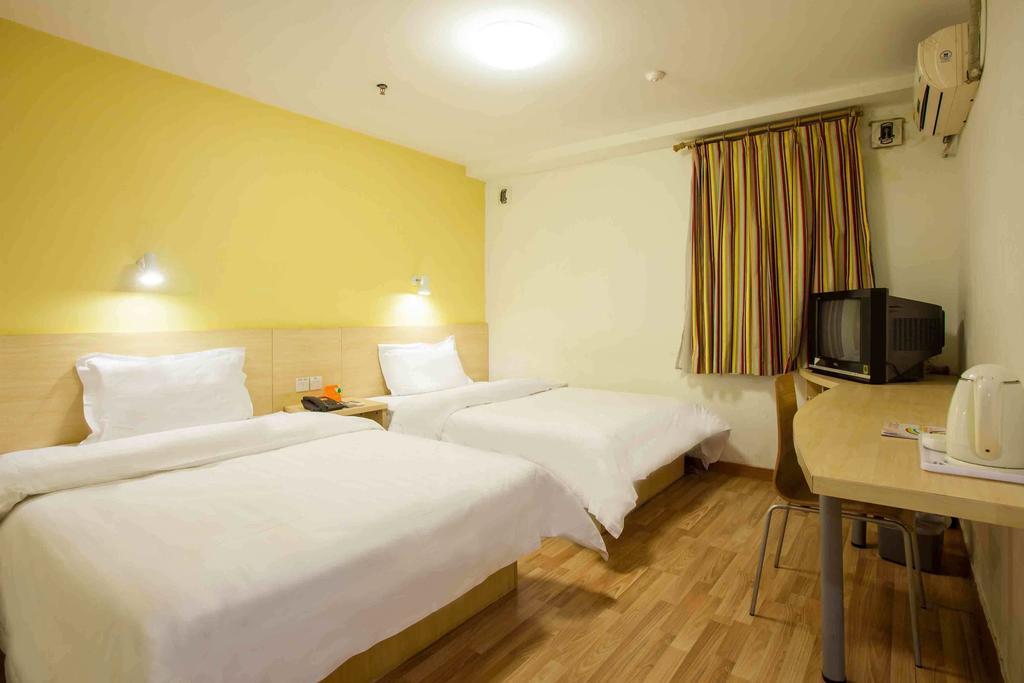 7Days Inn Changsha Tianxin Park Rum bild